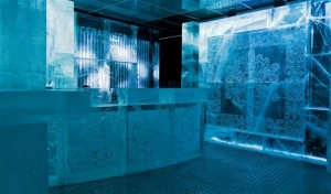 ice_art_hotel_inside