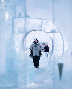 ice_hotel_interior